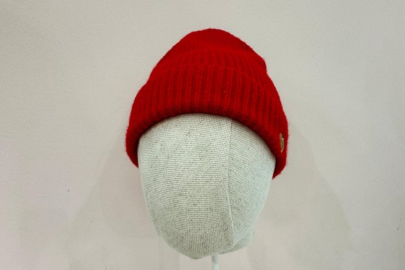 roter beanie